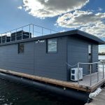 Exklusives Hausboot in der Marina Wieltsee